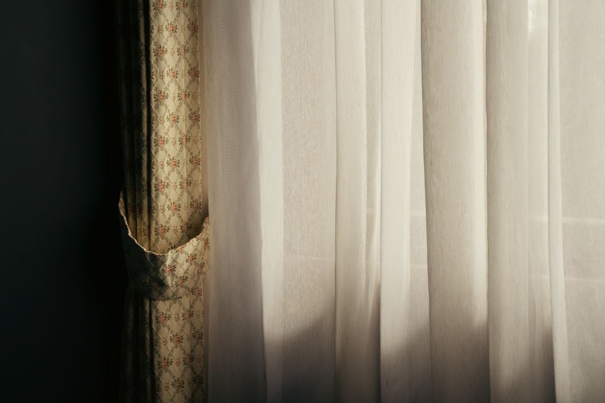 Curtain & Drapes Cleaning